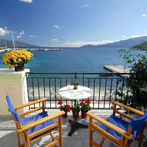 alexis-studios-and-apartments-agia-efimia.kefaloniahotels.net/